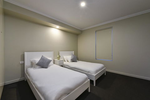 Aloha Central Luxury Apartments - Hotel Accommodation 27
