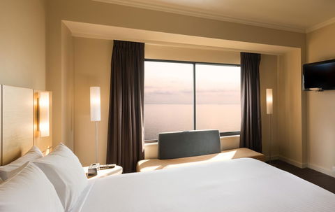 Stamford Grand Adelaide - Hotel Accommodation 1