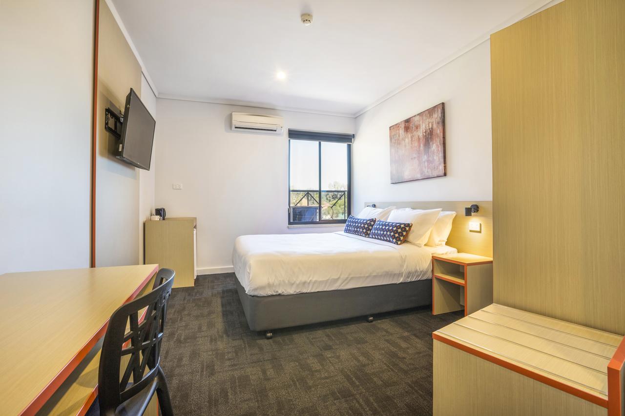 Elizabeth SA Hotel Accommodation