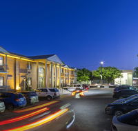Adelaide Inn - Hotel Accommodation
