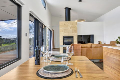 Shadow Creek McLaren Vale - Hotel Accommodation 0