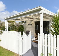Wintergarden Beach Cabin - Hotel Accommodation