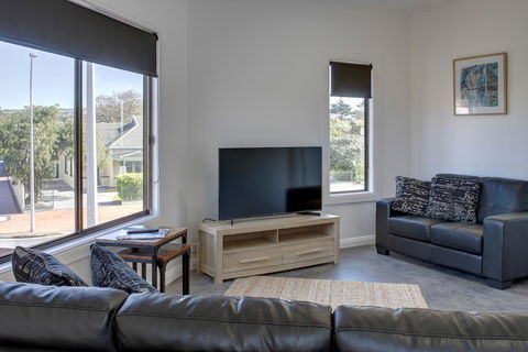 Aart Apartments - Hotel Accommodation 26