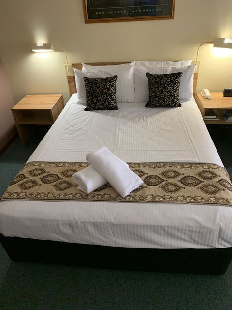 Cumberland Motor Inn - Hotel Accommodation 16