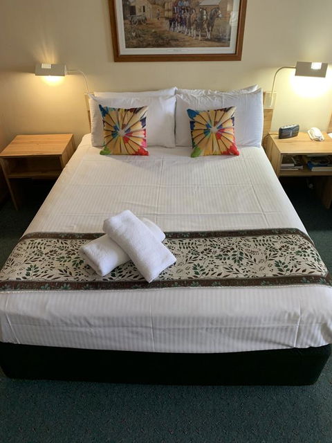 Cumberland Motor Inn - Hotel Accommodation 4