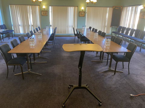 Cumberland Motor Inn - Hotel Accommodation 23