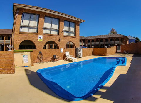 Cumberland Motor Inn - Hotel Accommodation 0