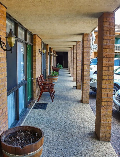 Cumberland Motor Inn - Hotel Accommodation 39