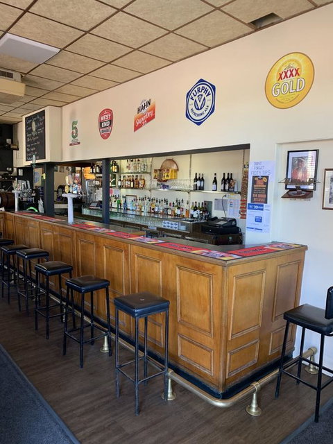 Commercial Hotel Morgan - Hotel Accommodation 2
