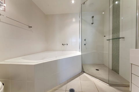 Pacific Blue 278-265 Sandy Pt Rd- Dual Key Access, Wifi, Linen And Air Conditioning - Hotel Accommodation 11
