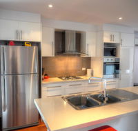 Home On Torrens - Hotel Accommodation