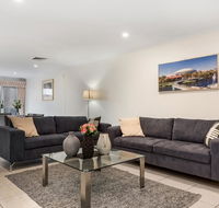 Close to City - Spacious 3 Bedroom Townhouse - Hotel Accommodation