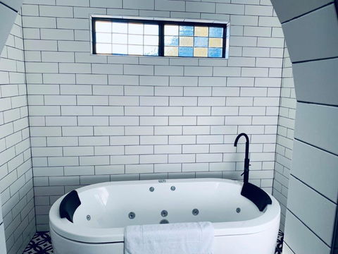 The Manor Basket Range - Hotel Accommodation 11