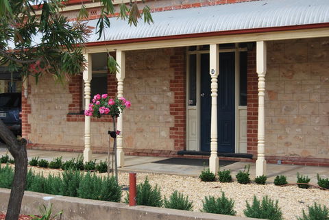 Jacaranda Cottage - Hotel Accommodation 13