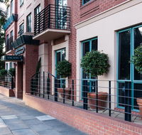 Majestic Tynte Street Apartments - Hotel Accommodation