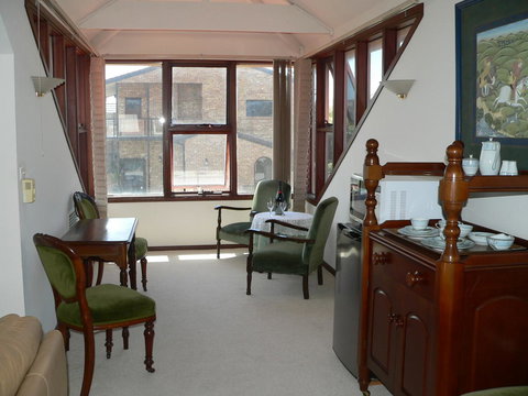 Brighton Beach House - Hotel Accommodation 3