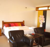 Cherry Farm Studio - Hotel Accommodation