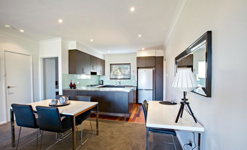 Adelaide DressCircle Apartments - Archer Street - Hotel Accommodation 9