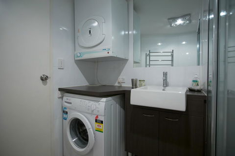 Adelaide DressCircle Apartments - Archer Street - Hotel Accommodation 16