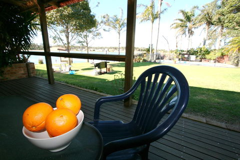 Lake Edge Apartments - Hotel Accommodation 16