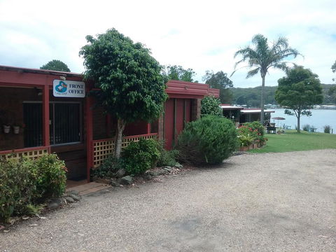 Lake Edge Apartments - Hotel Accommodation 1