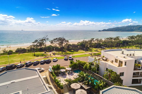Bayview Beachfront Apartments, In Town Right On The Beach - Hotel Accommodation 3