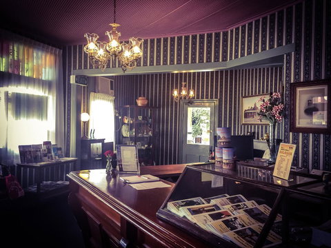 Ten Dollar Town Motel - Hotel Accommodation 12