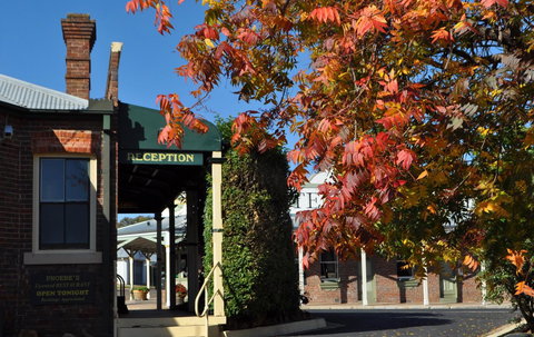 Ten Dollar Town Motel - Hotel Accommodation 0