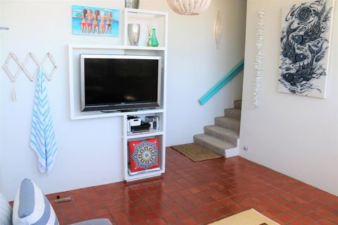 Beachfront Bliss - Hotel Accommodation 10