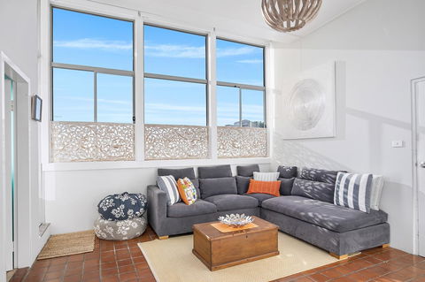 Beachfront Bliss - Hotel Accommodation 9