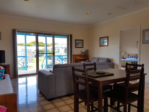 Marion Bay Holiday Villas - Hotel Accommodation 15