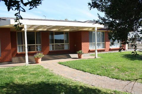 Maslin Beach House - Hotel Accommodation 7