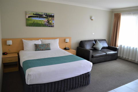 Bathurst Motor Inn - Hotel Accommodation 2