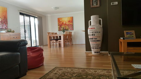 Jacaranda Homestay - Hotel Accommodation 5