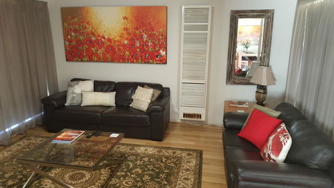 Jacaranda Homestay - Hotel Accommodation 7