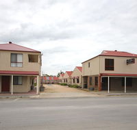 Port Vincent Motel  Apartments - Hotel Accommodation