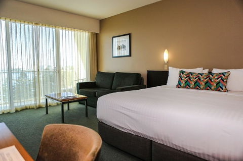 Port Lincoln Hotel - Hotel Accommodation 9