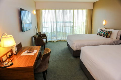 Port Lincoln Hotel - Hotel Accommodation 14