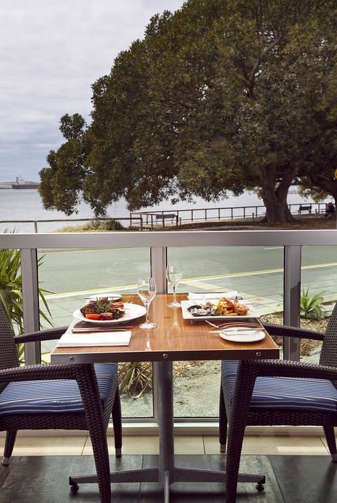 Port Lincoln Hotel - Hotel Accommodation 42