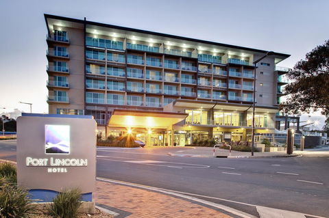 Port Lincoln Hotel - Hotel Accommodation 16