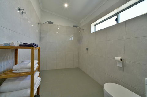 Great Northern Lodge - Hotel Accommodation 2