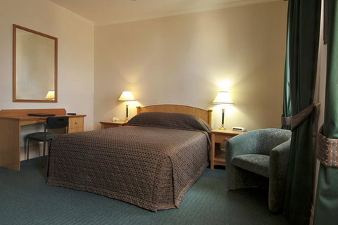 Loxton Community Hotel Motel - Hotel Accommodation 28