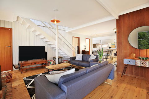 Hudson Bay @ Basin View-Pet Friendly-15 Mins To Hyams Beach - Hotel Accommodation 1