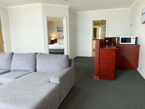 Hilton Beachfront Motel - Hotel Accommodation 16