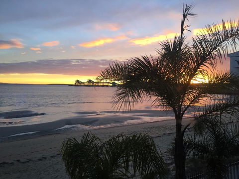Hilton Beachfront Motel - Hotel Accommodation 28