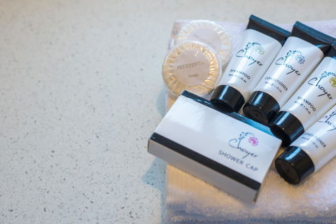 Mick O\'Sheas - Hotel Accommodation 21