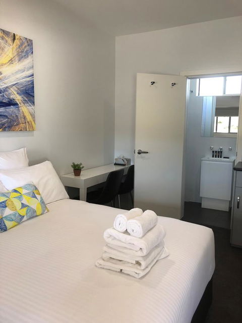 The Avenue Inn - Hotel Accommodation 25