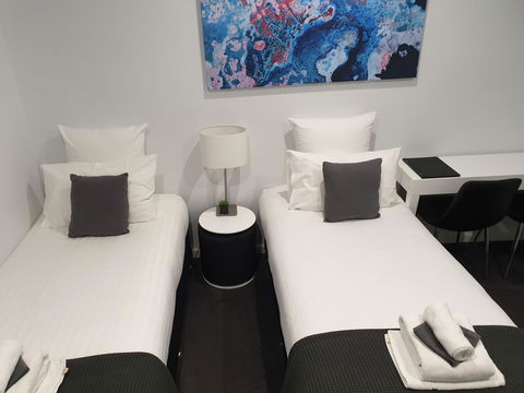 The Avenue Inn - Hotel Accommodation 3