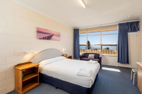 Blue Seas Motel - Hotel Accommodation 12