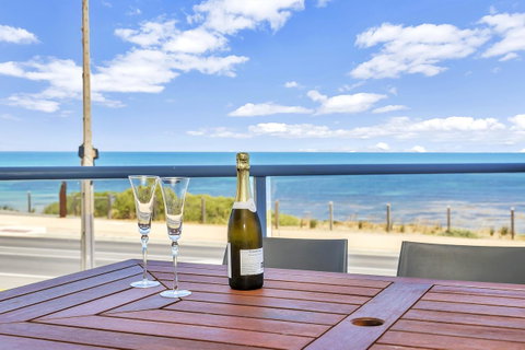 Sail Away - Hotel Accommodation 2